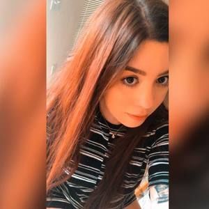 Meet your Posher, Alejandra